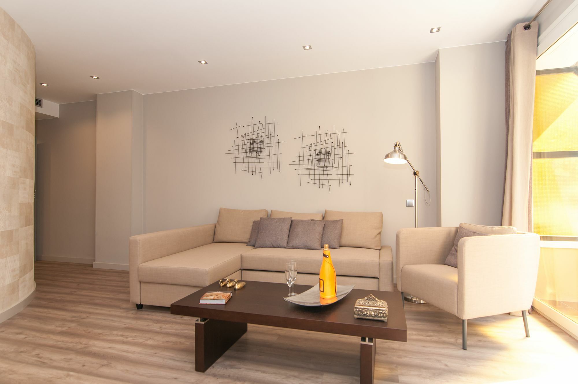 Montaber Apartments - Sagrada Familia Barcelona Exterior photo
